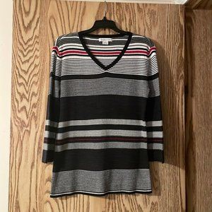 Liz Claiborne Sweater Women’s Large.